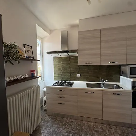 Panoramic Hideaway Apartamento Como